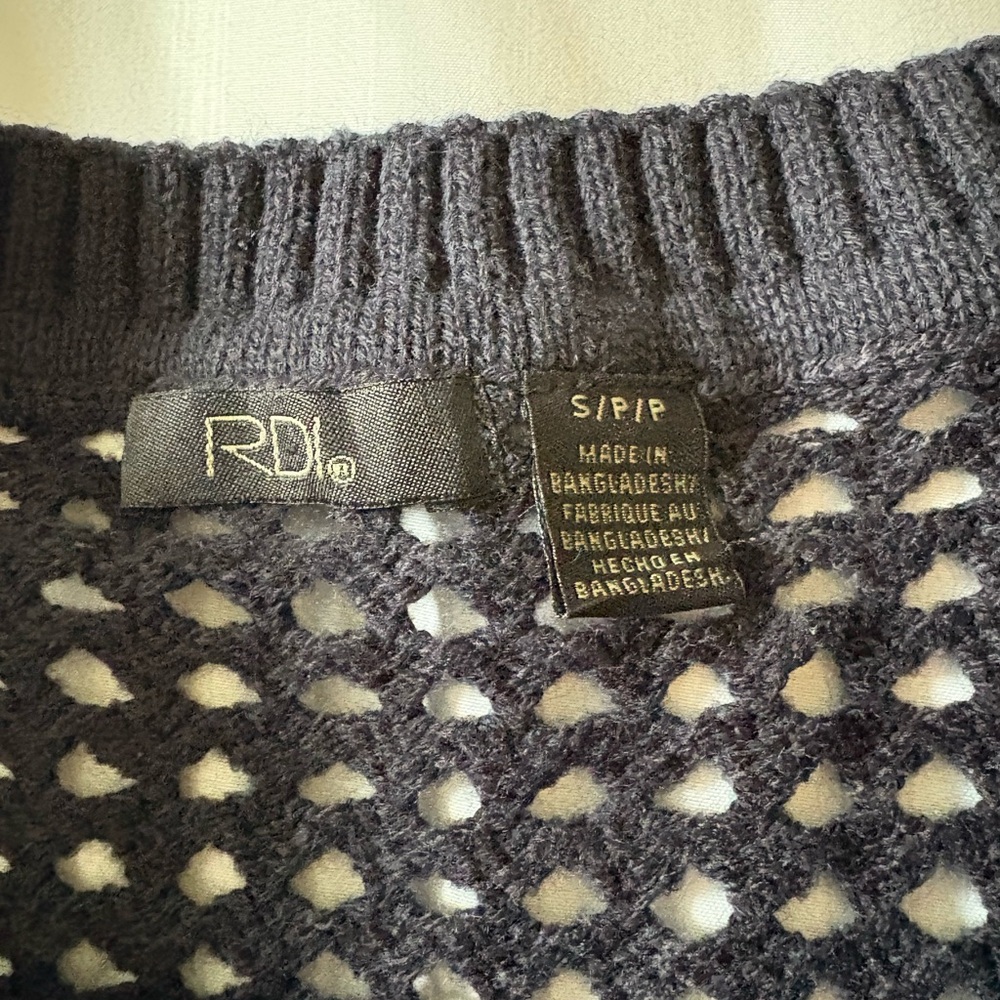 RDI Women's Charcoal Knit Sweater